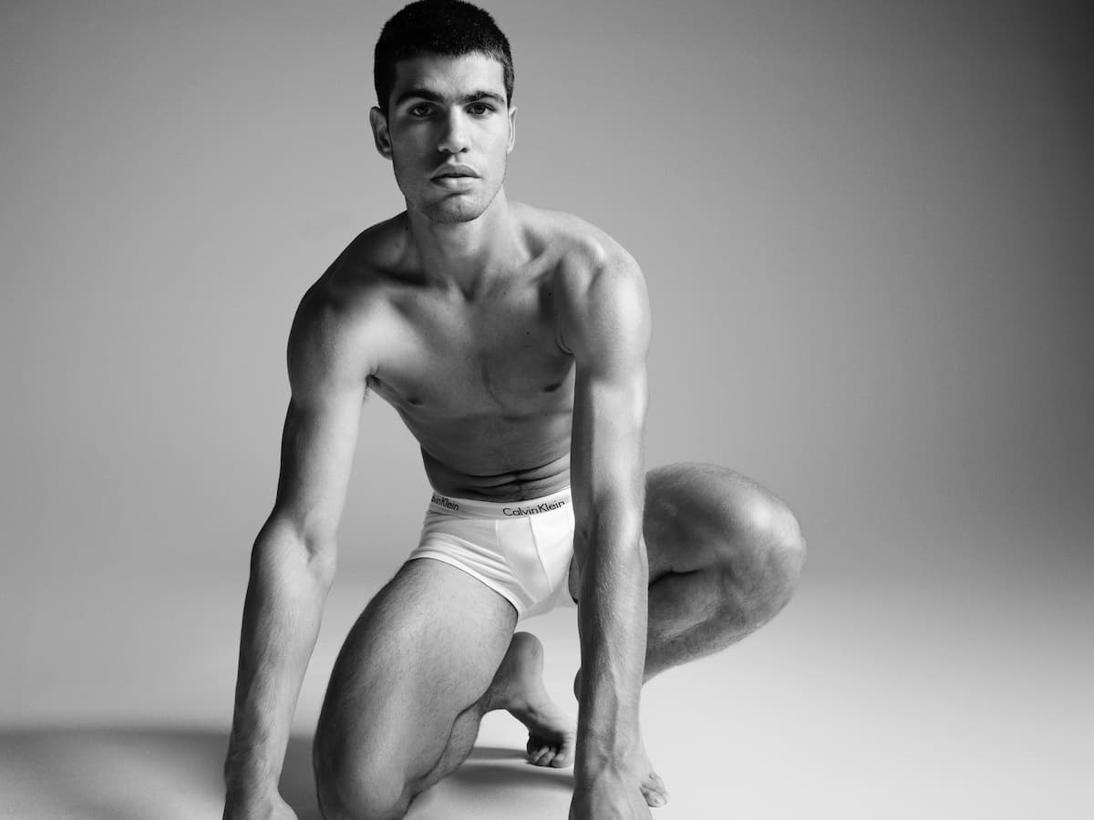 Carlos Alcaraz protagoniza la última campaña de Calvin Klein
