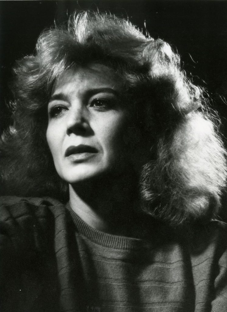 Marisa paredes