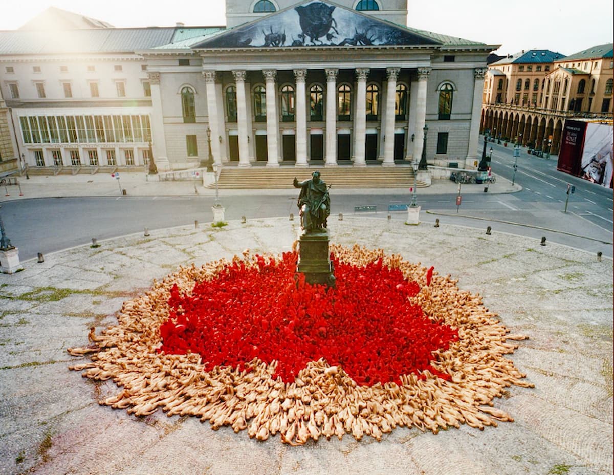 Spencer Tunick convierte Gran Canaria en un manifiesto humano por la diversidad con «GRAN SPECTRUM»