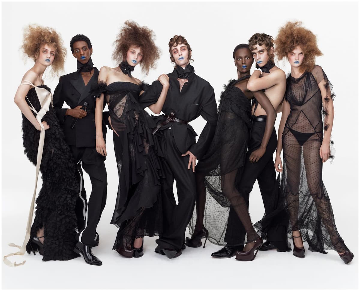 John Galliano entra en el archivo de Zara con ‘Re{form}