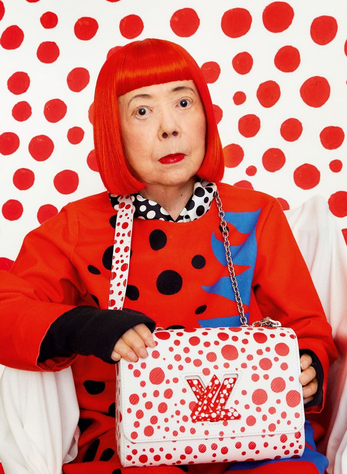 Yayoi Kusama y la desaparición del yo en un universo de lunares